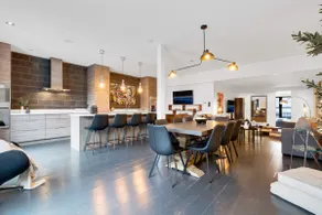 Plato | Spacious 2BR Penthouse • Sleeps 14 - Image 4