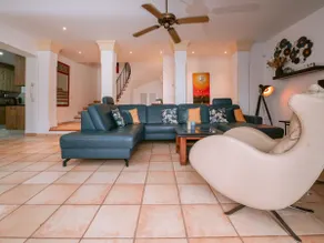 Villa in Cala Llonga near Beach & Ferry Port - Image 5