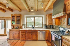 Arroyo Seco Adobe w/ Hot Tub Near Taos Ski Valley! - Image 4