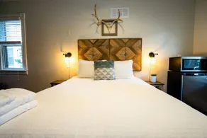 Enchanting Escape - Curtis Park Club - RiNo - Image 3