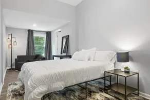Recently Renovated Chic Durham Farmhouse - Image 5