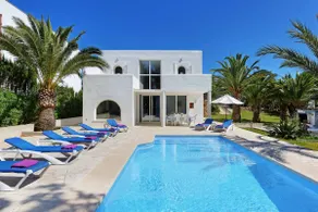 Casa Blanca - Image 2