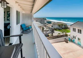 Genießen Sie den Meerblick aus der Vogelperspektive von Pacific Villas Unit Four - Image 2