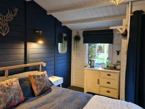 The Little Hide - Adult Only Camping Pods - Image 3