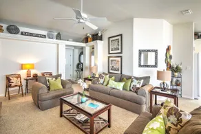 Cozy Lake Havasu City Retreat w/ Deck & Pool Table - Image 4