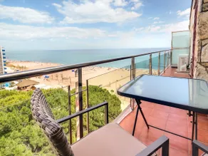 Appartement avec piscine et terrasse vue mer - Image 5