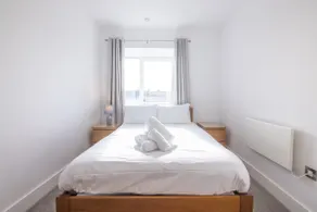 Entire 2 Bed - Free Parking - 45 - The Cosy Collection - Image 5