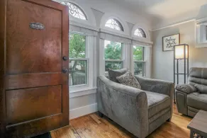 ★Grosse Pointe Getaway★ ★Downtown Detroit Close★ - Image 2