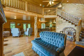 Spacious Log Cabin in Fairland, 1 Mi to Grand Lake - Image 5