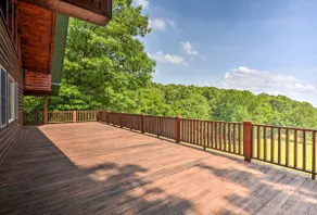 Spacious Log Cabin in Fairland, 1 Mi to Grand Lake - Image 2