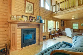 Spacious Log Cabin in Fairland, 1 Mi to Grand Lake - Image 3