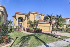 Waterfront Gem w/ Pool & Dock in Apollo Beach - Image 2