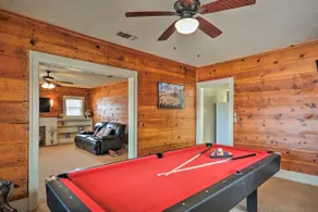 Inviting Lubbock Home > 1 Mi to Downtown - Image 5