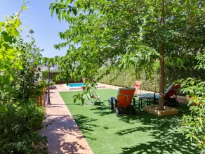 Cosy cottage with pool, garden and wifi - Image 4