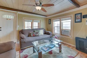 Cozy Houghton Lake Vacation Rental w/ Fireplace! - Image 4
