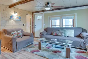 Cozy Houghton Lake Vacation Rental w/ Fireplace! - Image 5