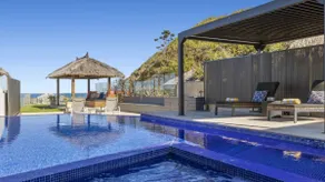 Absolute Beachfront Home con piscina e spa ideale per famiglie - Image 3