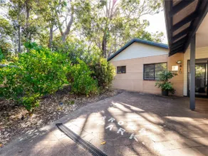 Aroha Studio Riverside indulgent retreat - Image 5