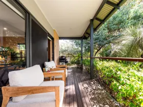 Aroha Studio Riverside indulgent retreat - Image 3
