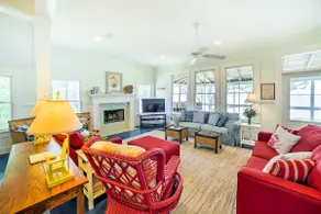 Waterfront Perdido Beach House w/ Canoes & Kayaks! - Image 4