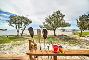 Waterfront Perdido Beach House w/ Canoes & Kayaks! - Image 2