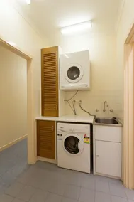 Port Lincoln Foreshore Apartments - Image 5