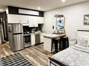 Remodeled Studio | Indoor Pool & Hot Tub | Granite Kitchen | Near Loon Mtn - Image 4