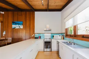 The Lakefront 69 Townsend Street - Image 5