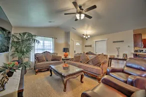 Mountain-View Moab Home w/ Pool & Hot Tub Access! - Image 3