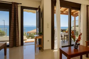 Villa neben dem Strand mit Panoramablick - Image 3