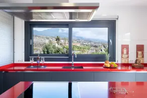 Moderne hus med privat pool, havudsigt, gratis WiFi, grill, aircondition. - Image 2