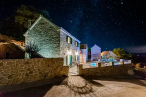 Holiday Home Rustic - Image 2