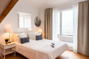 Ocean View Penthouse - Central Ericeira - Image 3