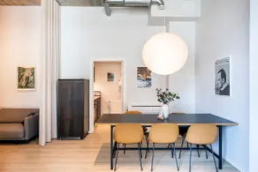 Urban Beach 2 Bedroom – Steps to Sand & Metro - Image 3