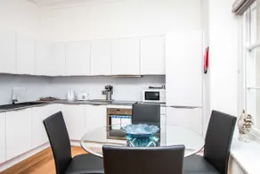 Beaufort House Apartments from Your Stay Bristol - Image 4