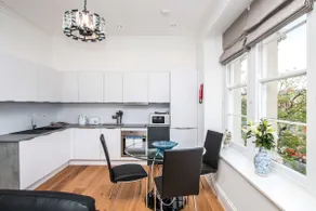 Beaufort House Apartments from Your Stay Bristol - Image 3