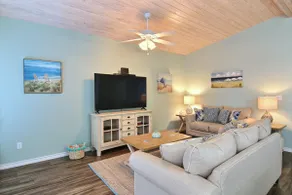 Just Beachy | Pet Friendly, Golf Cart, Pool Access - Image 4