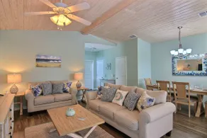 Just Beachy | Pet Friendly, Golf Cart, Pool Access - Image 5