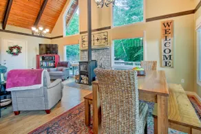Conway Area Chalet w/ Mountain Views & Fire Pit! - Image 5