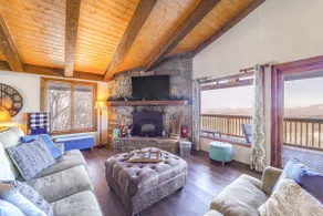 Family Fun! Beech Mtn Home w/ Game Room & Views - Image 2