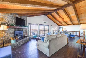 Family Fun! Beech Mtn Home w/ Game Room & Views - Image 4