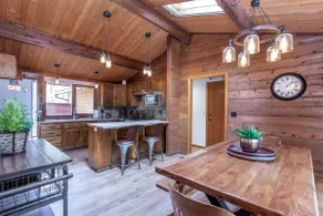 WOOD02-Spacious Sunriver Family Home+Game Room! - Image 3