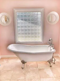 4BR/3BA on 2 acres, Sleeps 10, Pet Friendly - Image 3