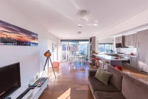 Beach House - Image 2