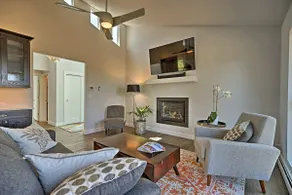 Modernt Morrison House w / Deck & 2 spisar! - Image 4