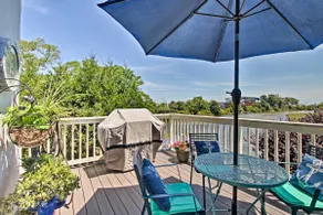 Deluxe Waterford Home w/ Views, Outdoor Bar & More - Image 2
