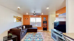 Brand New 2 Bedroom Condo, mit zwei Terrassen mit Blick auf die La Sal Mountains und Moab Rim. - Image 3