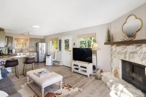 The Tree House - Cozy, mountain cabin - Image 4