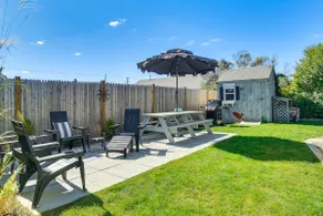 Walk to Craigville Beach: Cape Cod Gem w/ Patio - Image 3
