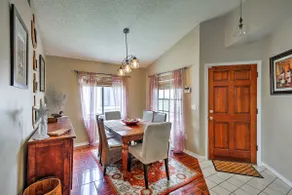 Lakefront Brandon Home w/ Patio & Screened Lanai! - Image 4